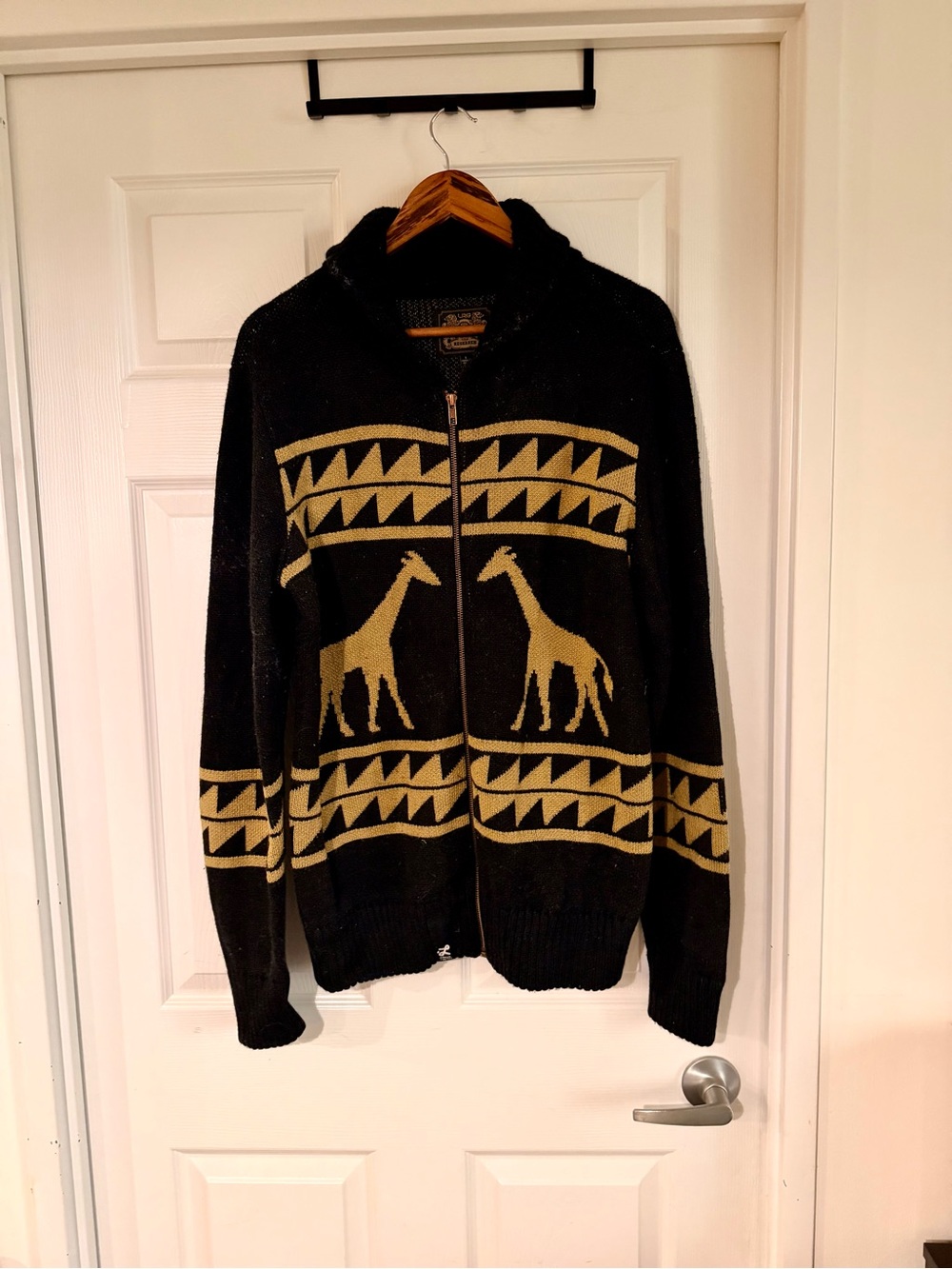 Men's Zip-Up Sweater with Giraffe Pattern